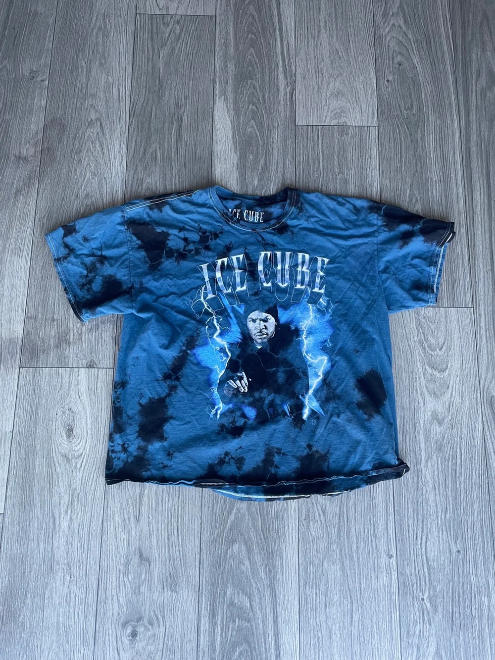 Small/Medium - Ice Cube Mens Tshirt